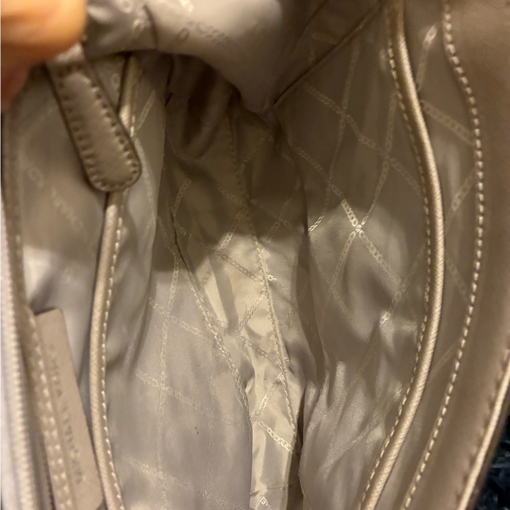 Michael Kors Brandi Top Handle Satchel Pearl Grey Silver - Picture 6 of 6